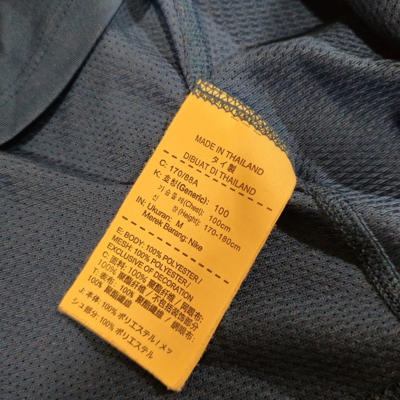 Nike running women's size medium blue dri fit tshirt new no tags - Picture 8 of 10